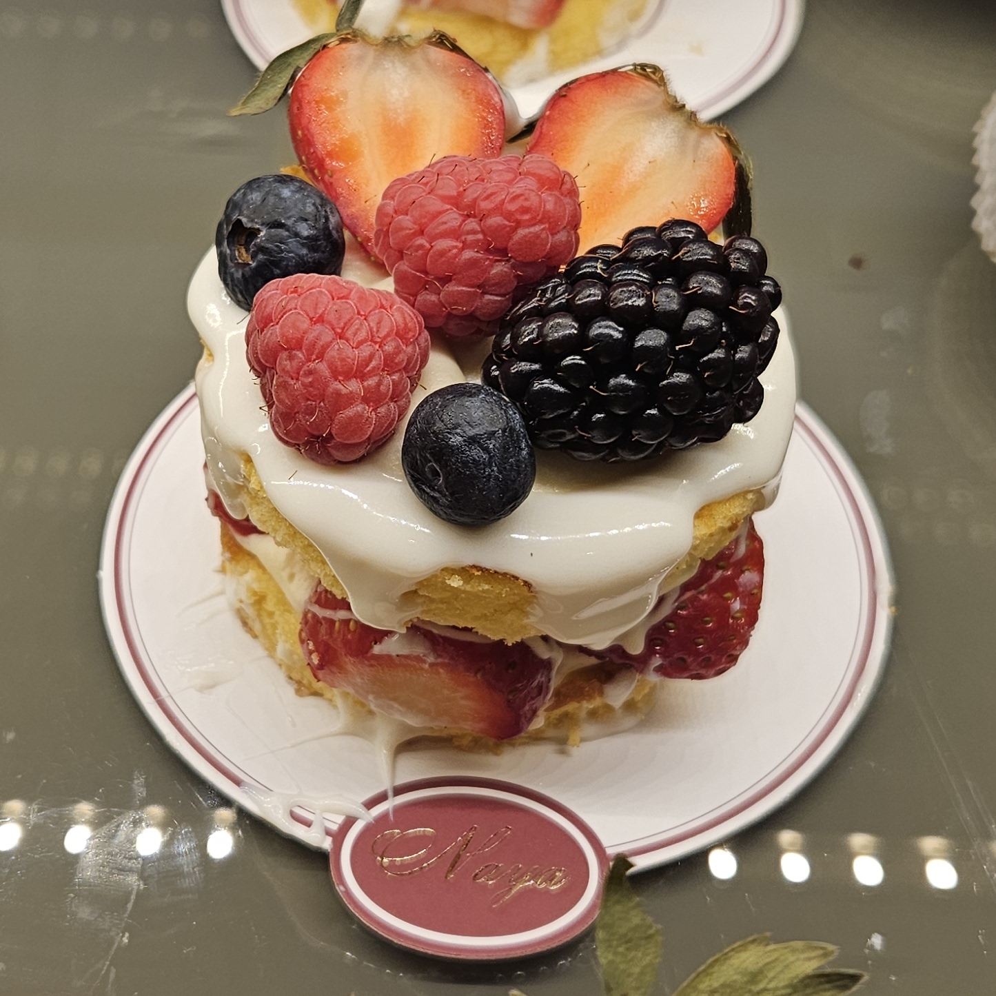 White Chocolate Blackberry Strawberry